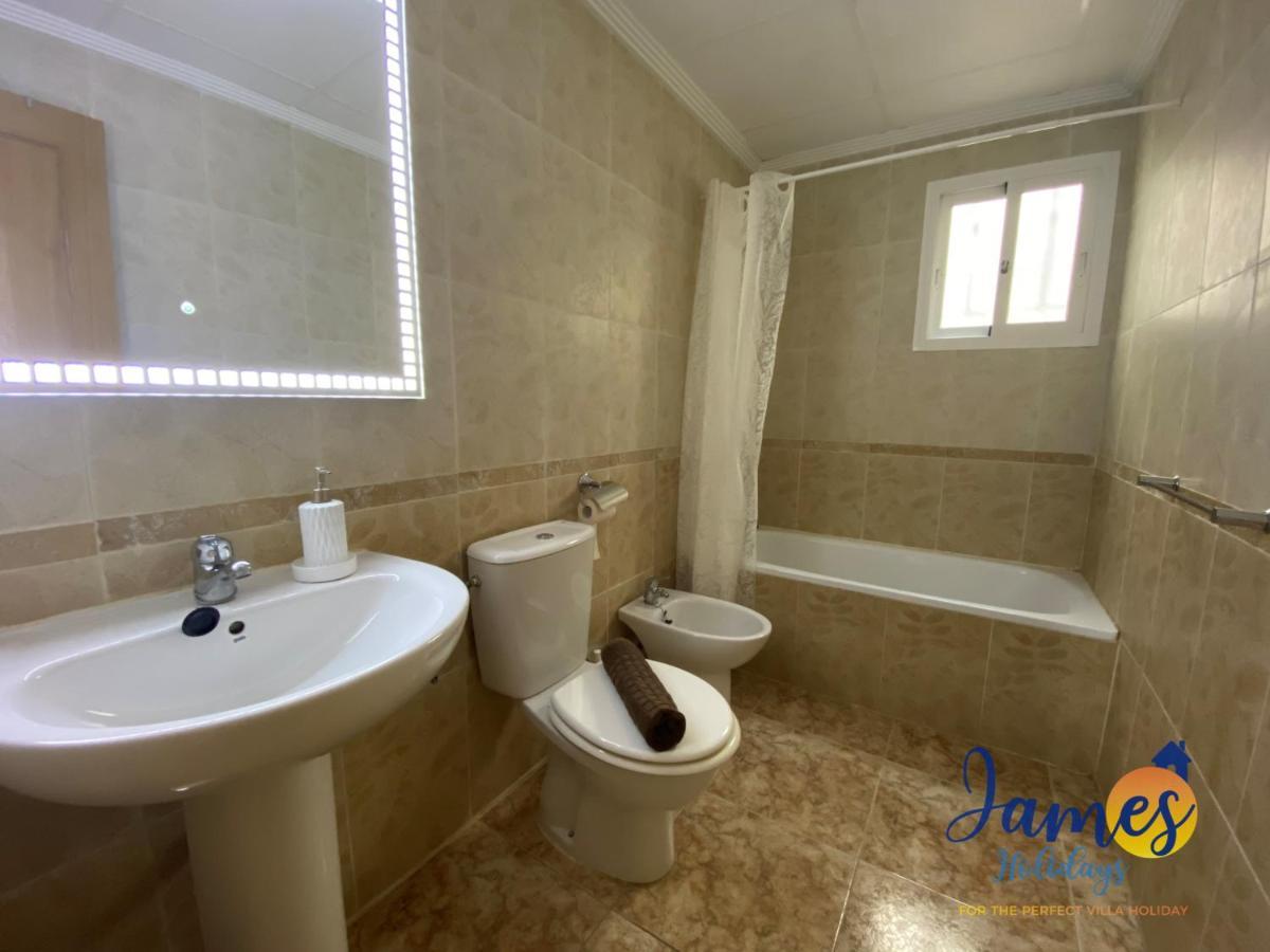 La Cinuelica, R3 1St Floor Apartment Com Pool L129 Torrevieja Exterior photo