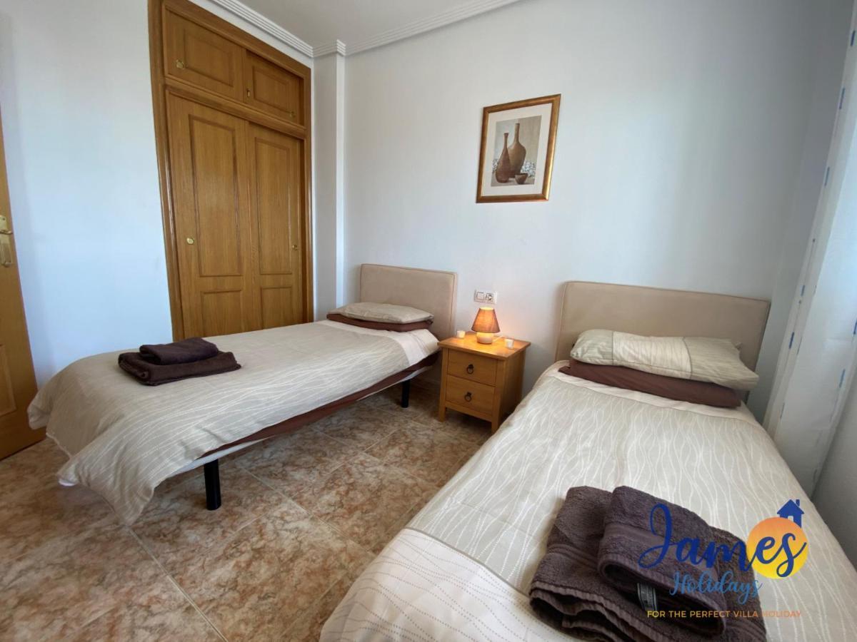 La Cinuelica, R3 1St Floor Apartment Com Pool L129 Torrevieja Exterior photo